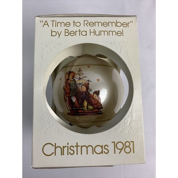 Vintage Schmid Christmas 1981 Glass Ornament "A Time to Remeber" by Berta Hummel - Picture 7 of 7